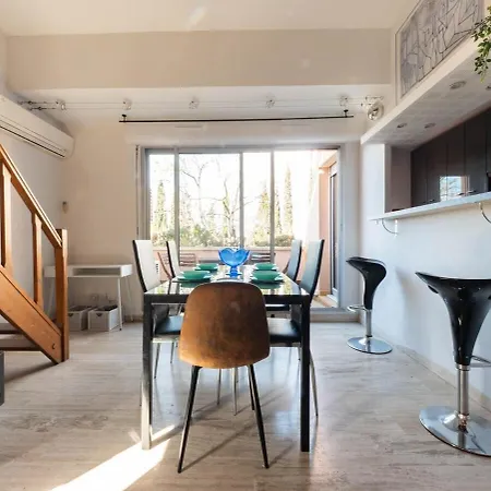 Le Petit Nicolas - Climatisation, Parking, Terrasse *